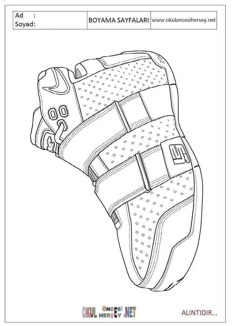 Çocuklar İçin Spor-Ayakkabısı Boyama Sayfaları 